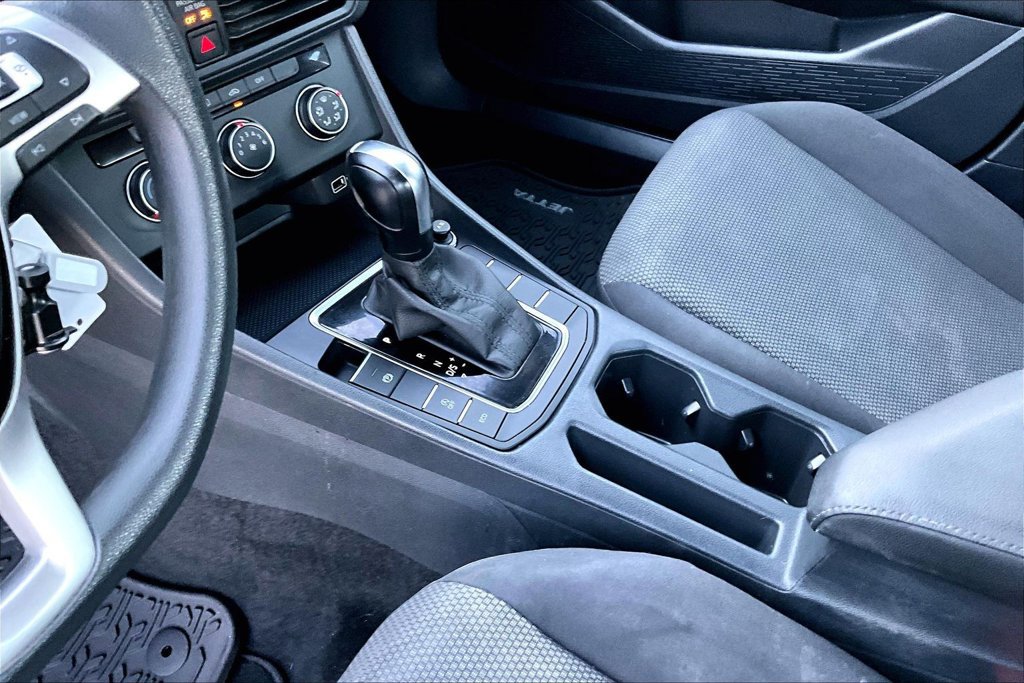 Used 2019 Volkswagen Jetta S w/ Driver Assistance Package FWD image 18
