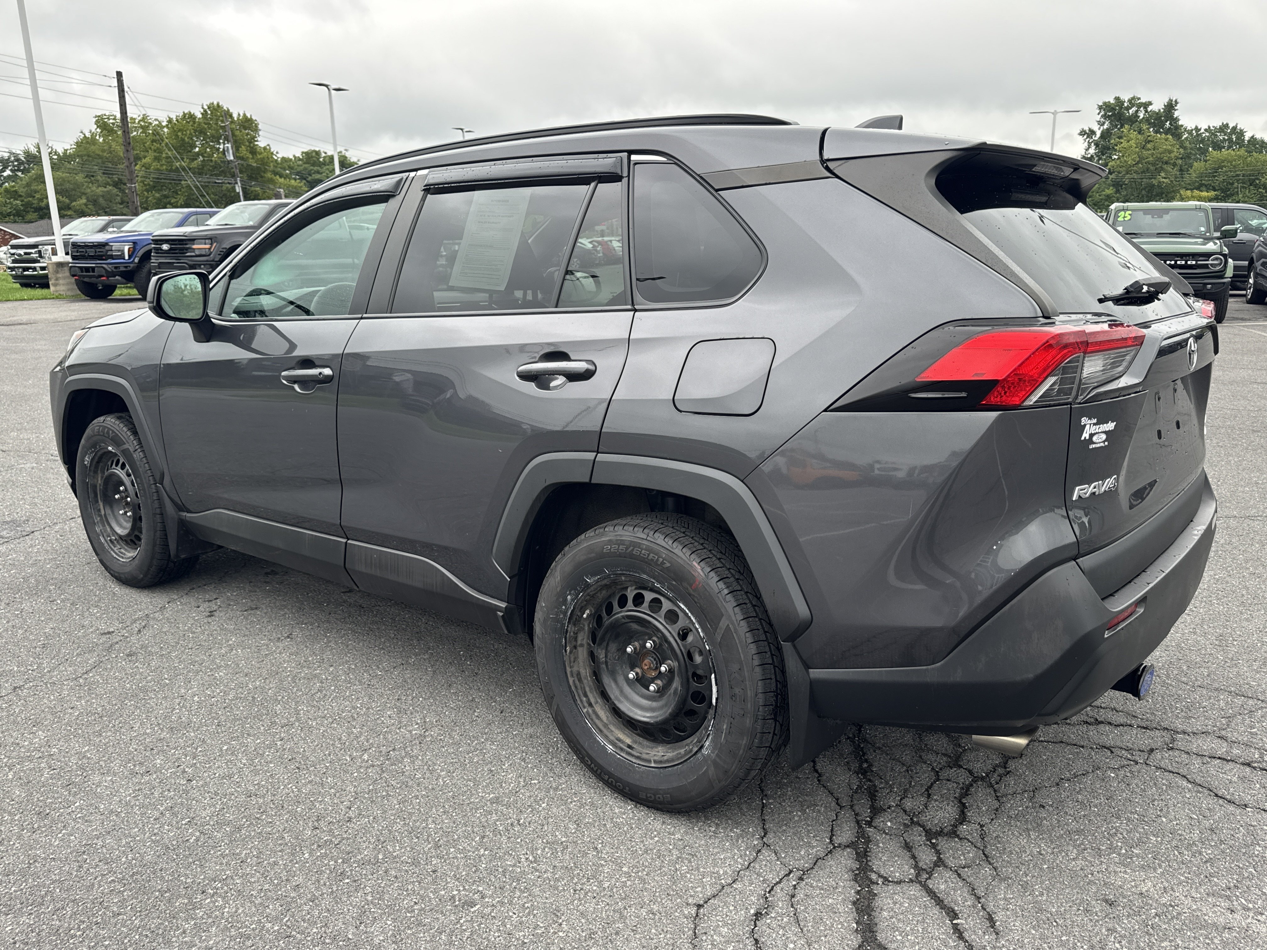 Used 2020 Toyota RAV4 LE w/ All Weather Liner Package AWD/4WD image 6