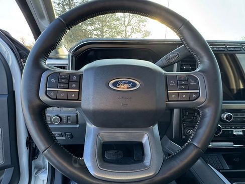 Used 2024 Ford F250 Lariat w/ Lariat Ultimate Package image 20