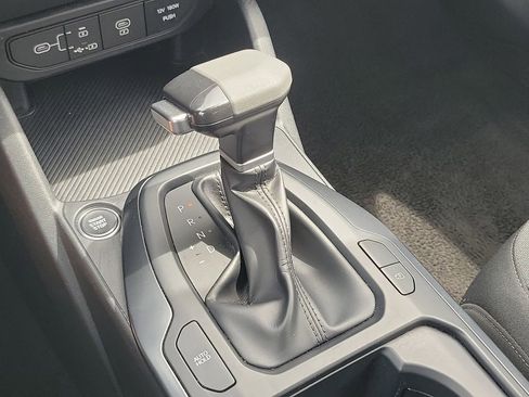 Used 2025 Kia K4 FWD image 31