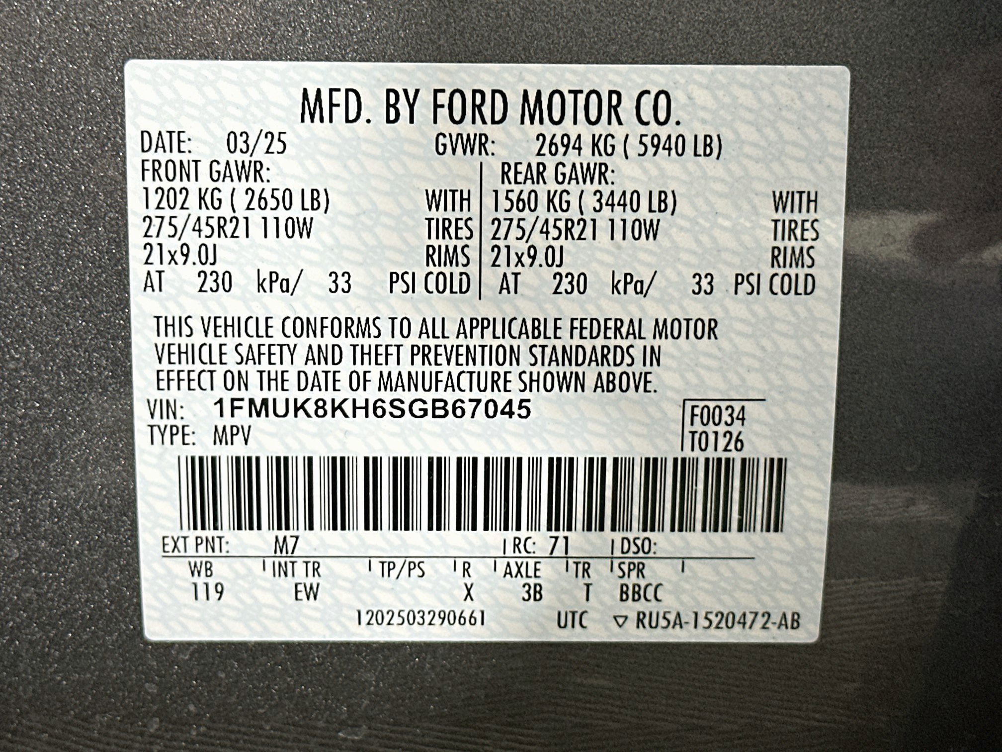 Used 2025 Ford Explorer ST-Line w/ ST-Line Street Pack AWD/4WD image 12