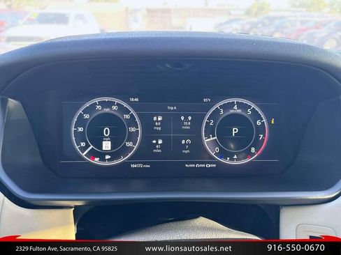 Used 2018 Land Rover Discovery HSE AWD/4WD image 20