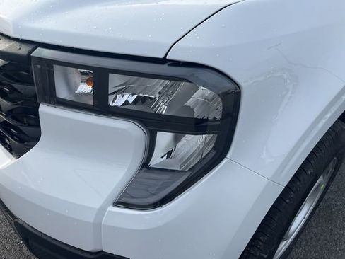 New 2026 Ford Maverick XL image 11