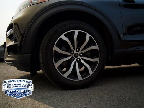 Certified 2023 Ford Explorer ST-Line w/ Class IV Trailer Tow Package AWD/4WD image 8