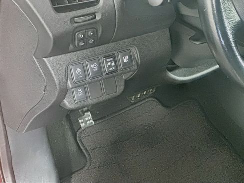 Used 2015 Nissan Leaf S w/ Charge Package FWD image 16