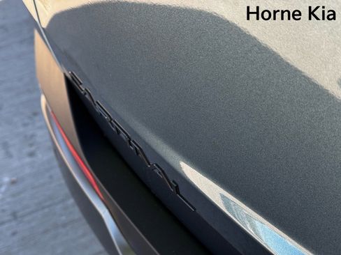 New 2026 Kia Carnival SX Prestige image 9