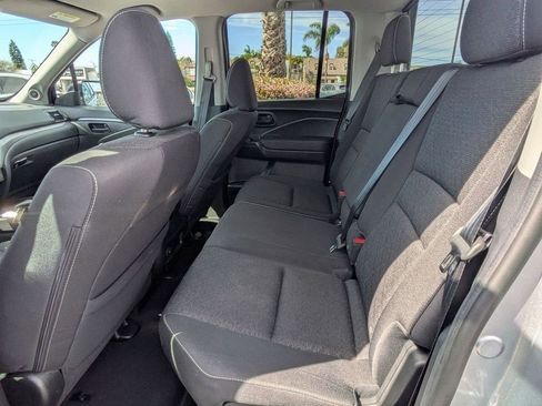 Certified 2025 Honda Ridgeline Sport image 17