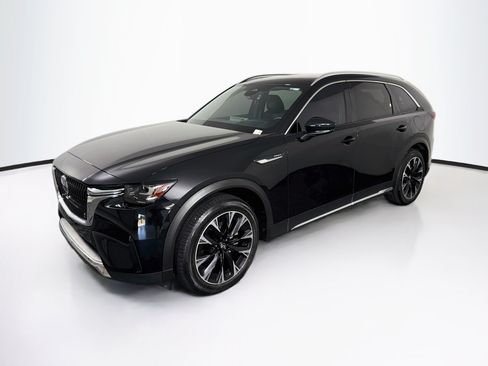 Used 2024 MAZDA CX-90 Plug-In Hybrid w/ Premium Plus AWD/4WD image 3