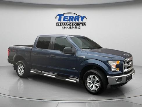 Used 2017 Ford F150 XLT AWD/4WD image 2
