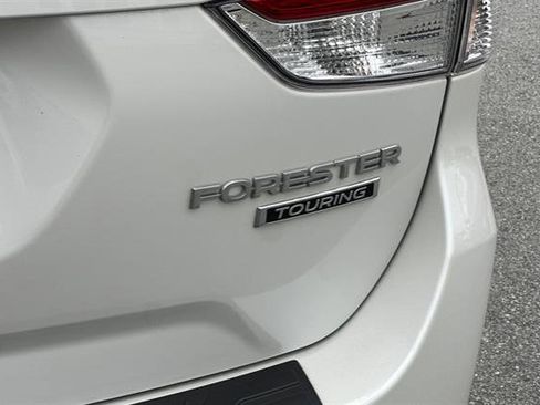 Used 2023 Subaru Forester Touring image 31