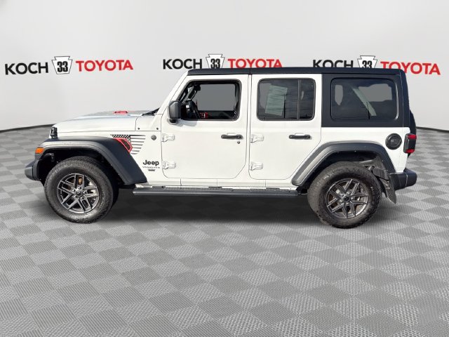 Used 2024 Jeep Wrangler Unlimited Sport AWD/4WD image 4