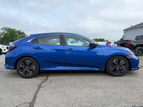 Used 2017 Honda Civic EX image 9