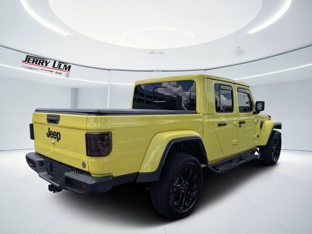 Certified 2024 Jeep Gladiator Sport AWD/4WD image 3