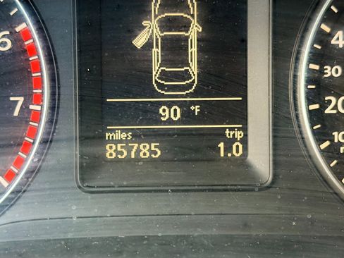 Used 2012 Volkswagen Eos Komfort image 36