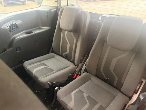 Used 2015 Ford Transit Connect XLT FWD image 10