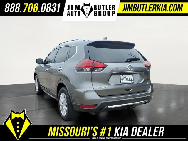 Used 2018 Nissan Rogue SV FWD image 4