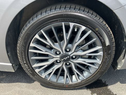 Used 2024 Kia Forte GT-Line FWD image 10