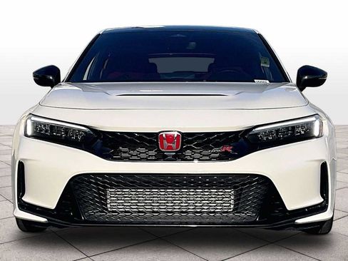 Used 2023 Honda Civic Type R image 3