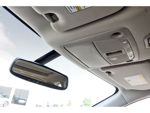Used 2019 Nissan Pathfinder FWD image 24