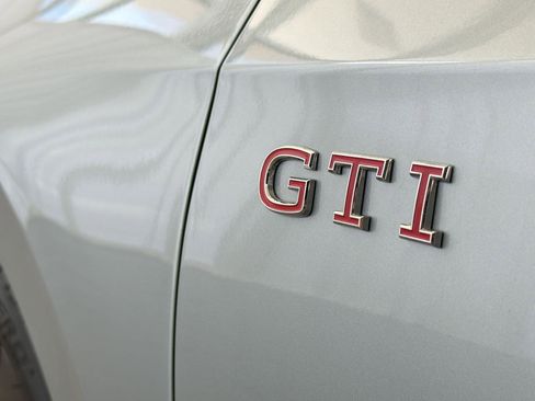 New 2026 Volkswagen GTI SE FWD image 37