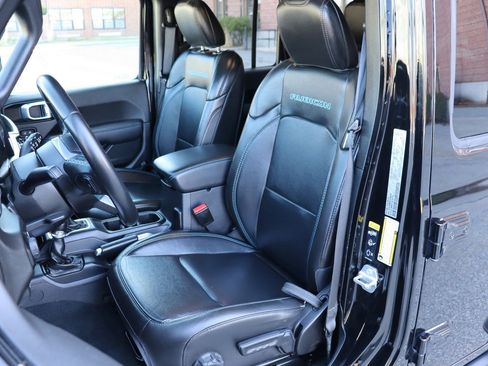 Used 2022 Jeep Wrangler Unlimited Rubicon 4xe image 13