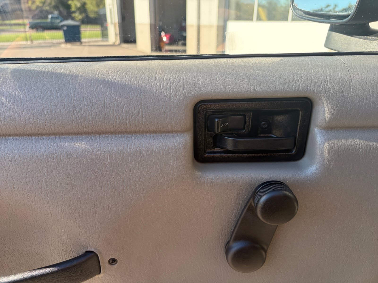 Used 2003 Jeep Wrangler Sahara AWD/4WD image 15