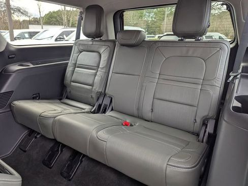 Certified 2022 Lincoln Navigator L Black Label image 15