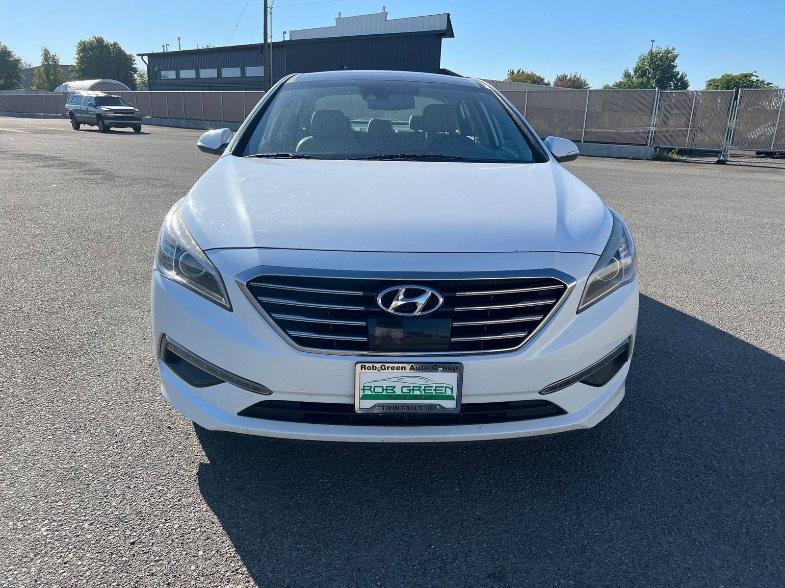 Used 2015 Hyundai Sonata Limited w/ Option Group 06 FWD image 8
