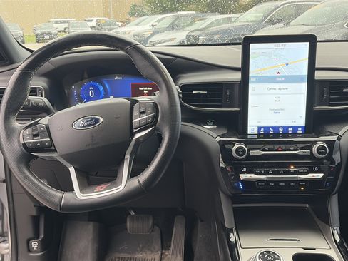 Used 2021 Ford Explorer ST w/ Equipment Group 401A AWD/4WD image 9