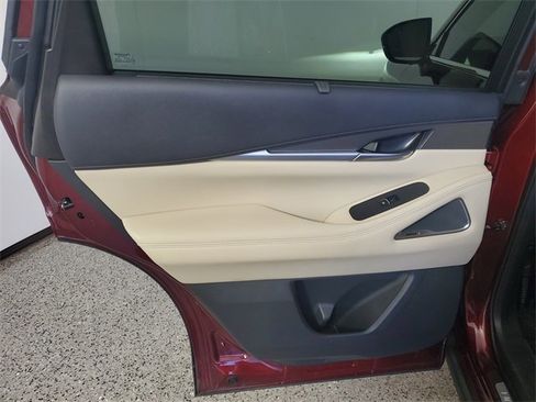 Used 2024 INFINITI QX60 Luxe w/ Performance Audio Package image 17