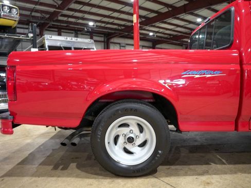 Used 1993 Ford F150 Lightning image 9