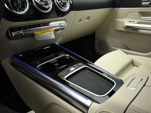 Certified 2026 Mercedes-Benz GLA 250 4MATIC image 13