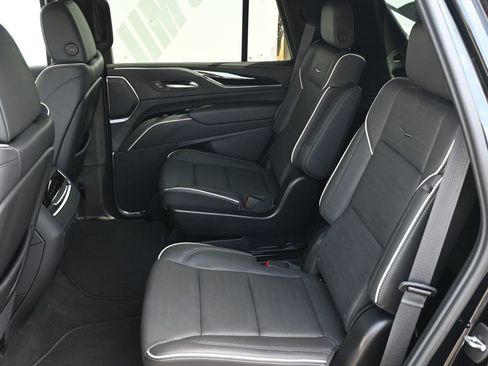 Used 2024 Cadillac Escalade Sport w/ Touring Package image 16