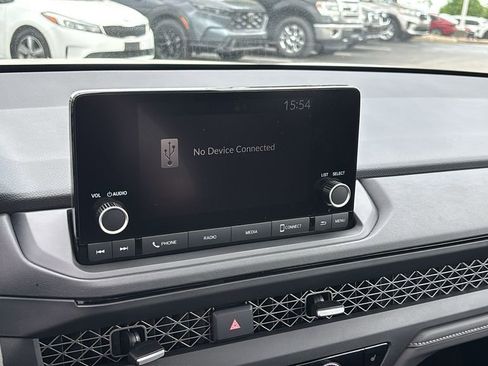 Certified 2025 Honda Accord SE image 19