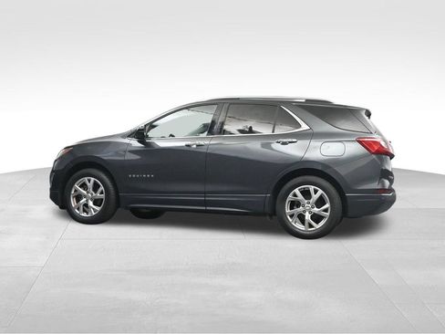 Used 2018 Chevrolet Equinox Premier FWD image 11