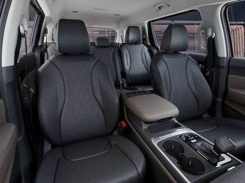 New 2026 Kia Carnival EX FWD image 15