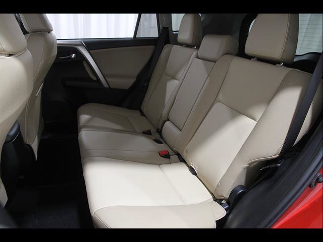 Used 2015 Toyota RAV4 Limited AWD/4WD image 18