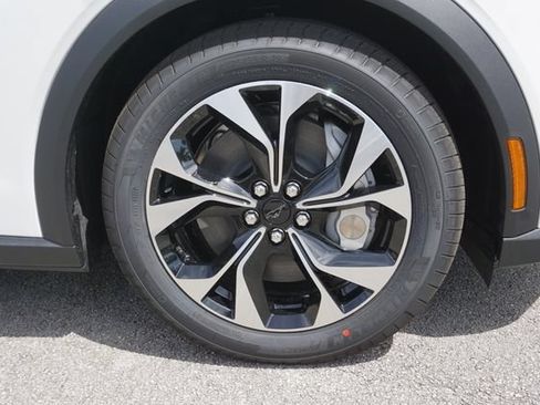 New 2026 Ford Mustang Mach-E Select RWD image 17