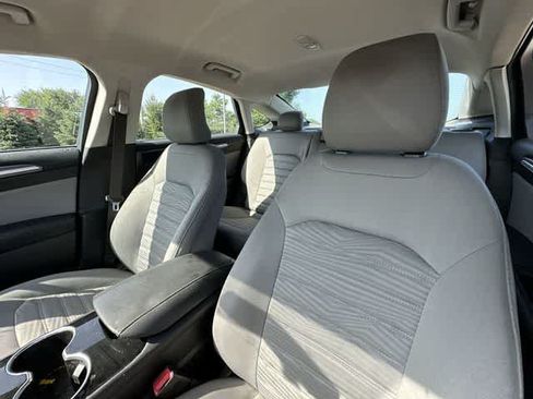 Used 2016 Ford Fusion S FWD image 13