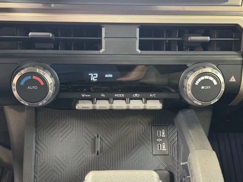 Used 2026 Toyota Tacoma TRD Off-Road AWD/4WD image 38