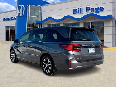 Certified 2025 Honda Odyssey EX-L image 6