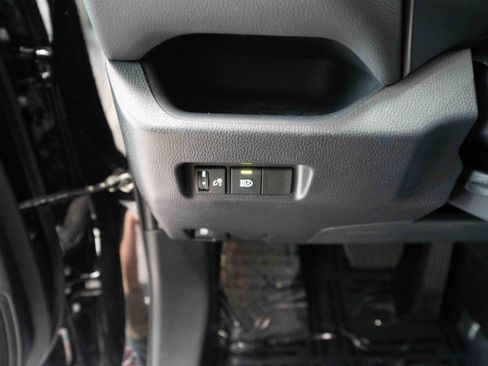 Certified 2025 Toyota RAV4 XLE AWD/4WD image 12
