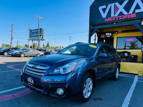 Used 2013 Subaru Outback 2.5i Premium AWD/4WD image 1