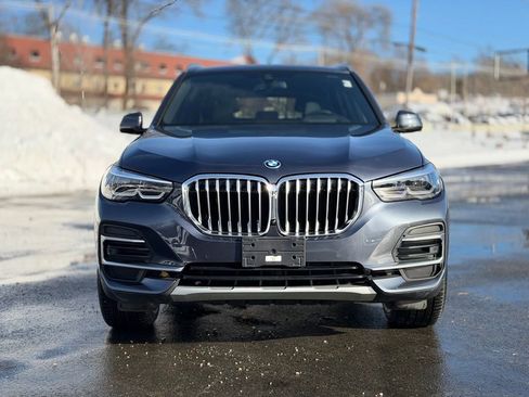 Used 2022 BMW X5 xDrive45e w/ Climate Comfort Package image 10