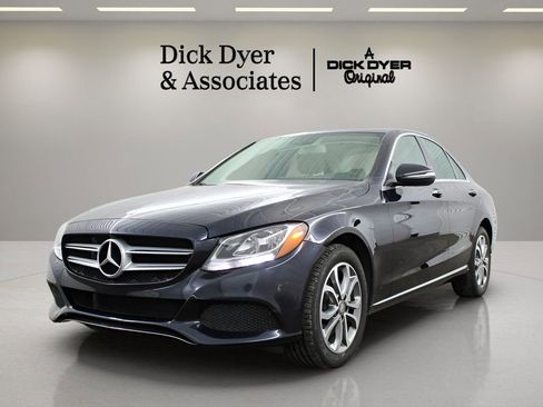 Used 2016 Mercedes-Benz C 300 4MATIC Sedan image 7