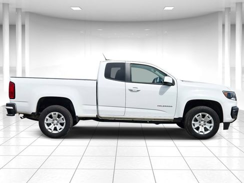 Used 2022 Chevrolet Colorado LT w/ Fleet Safety Package RWD image 2