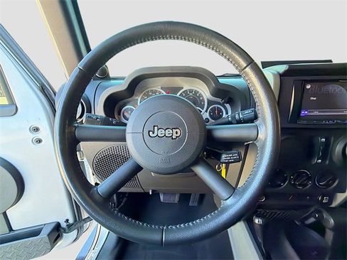 Used 2010 Jeep Wrangler Unlimited Sport image 35