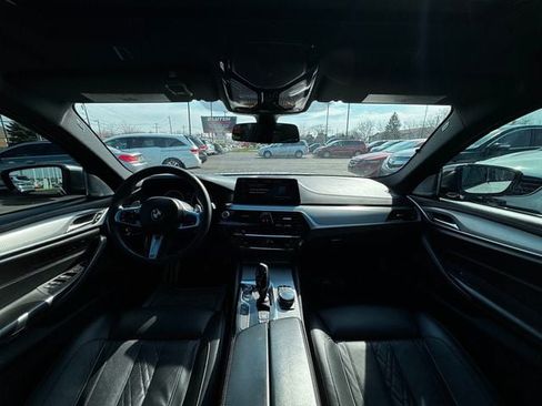 Used 2019 BMW M550i xDrive AWD/4WD image 24