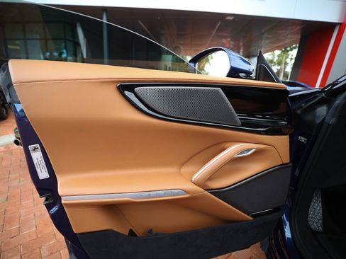 Used 2023 Ferrari Purosangue image 38