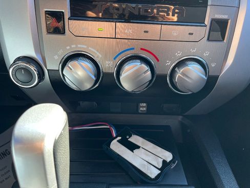 Used 2015 Toyota Tundra SR5 image 16